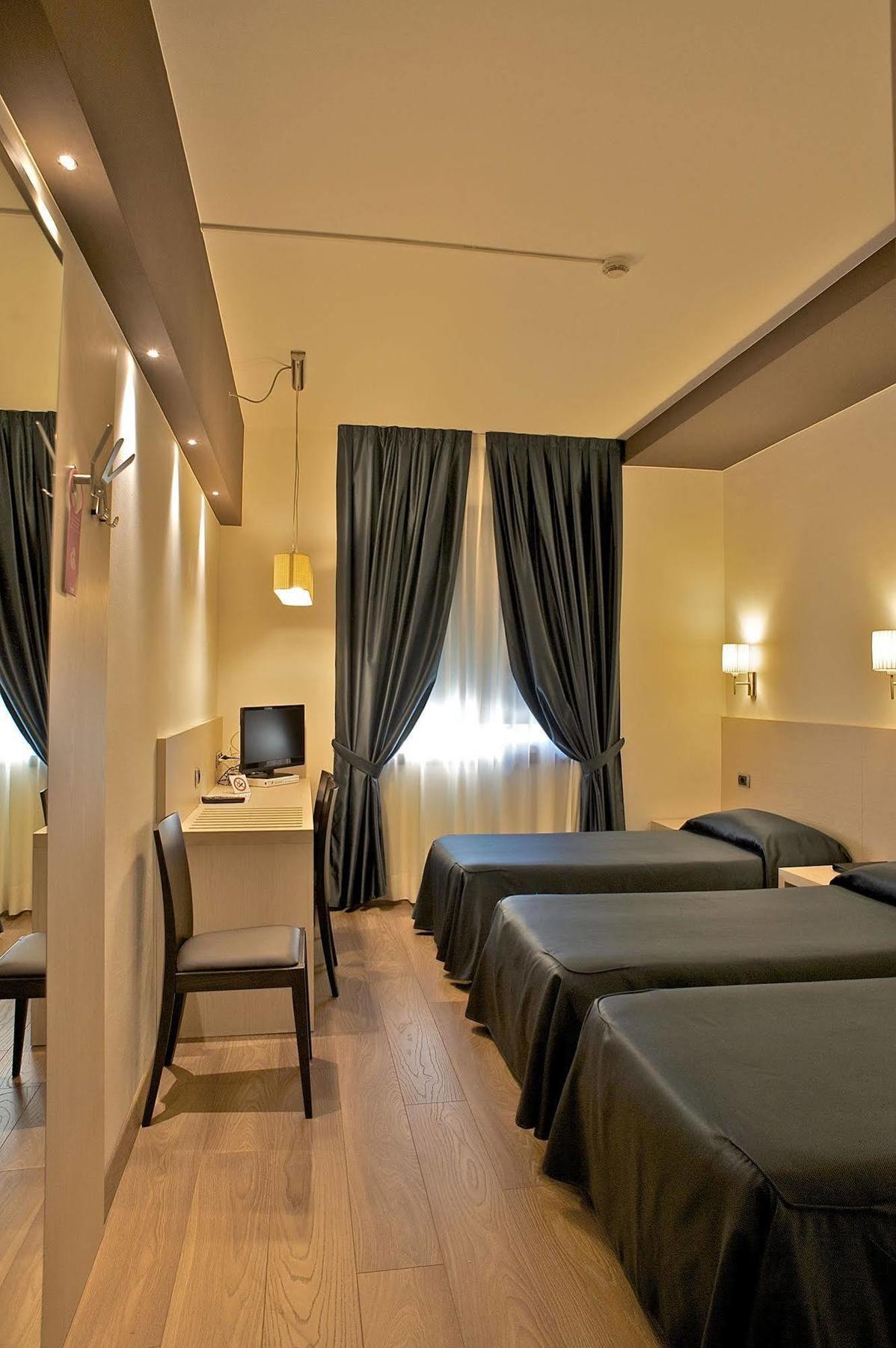 Sam Hotel Monfalcone Exterior foto