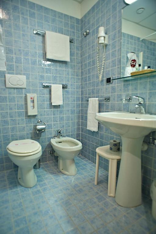 Sam Hotel Monfalcone Zimmer foto